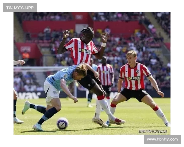 英超球迷热议：本赛季冠军争夺战新变化，谁能笑到最后？